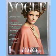 Buy Vogue Magazine - 2018 December(3)